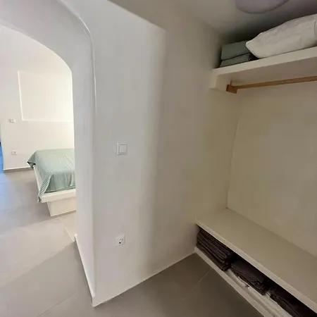 דירה Cycladic Stone House Naxos City