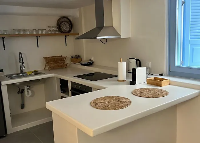 Cycladic Stone House شقة