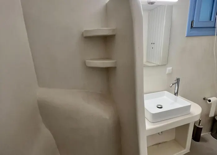 Cycladic Stone House شقة